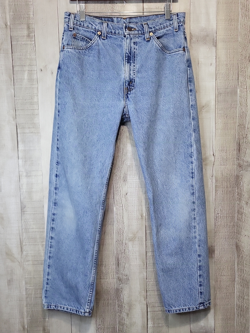 Vintage Orange Tab Levi's 505 Light Blue Men’s Jeans. 34/30